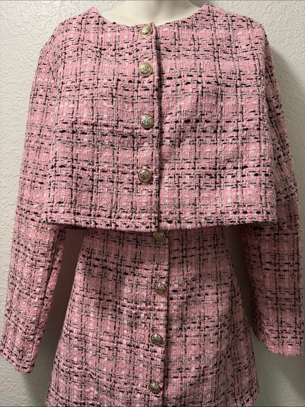 Pink Tweed Cape-Style Jacket/ Skirt Set - Picture 3 of 9